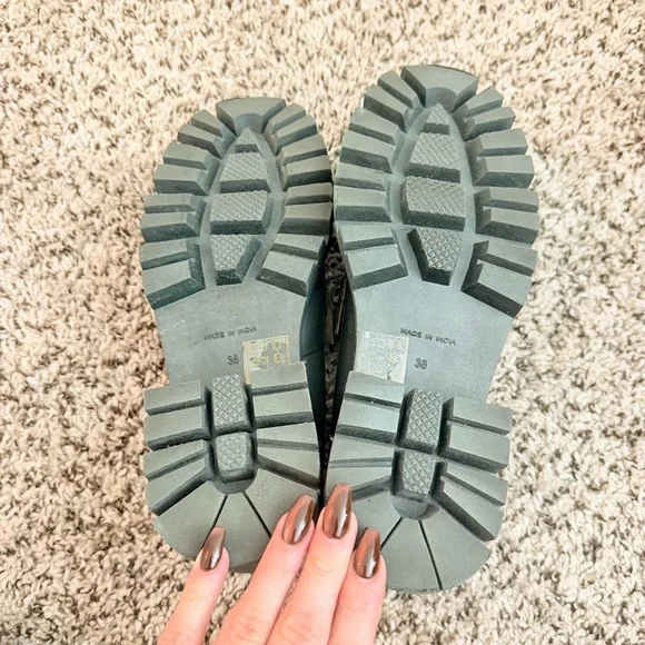 Free People Lyra Lug Sole Dark Green Chunky Loafers Size 38 7.5 - Picture 5 of 6